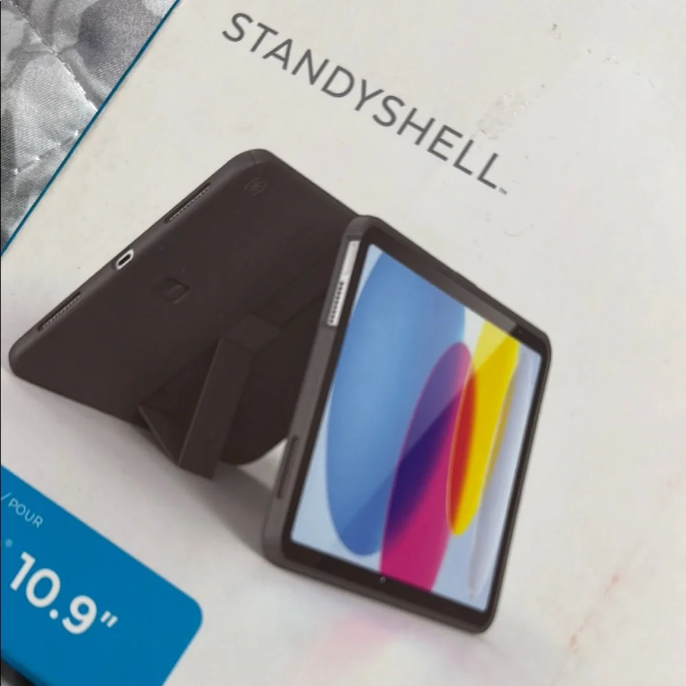 Speck StandyShell iPad 10.9